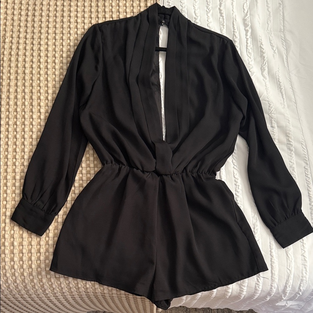 superdown Black Long Sleeve Romper